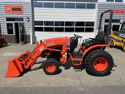 Kubota LX2620HSD Tractor