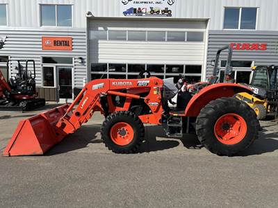 Kubota M5-111HD12-1 Tractor