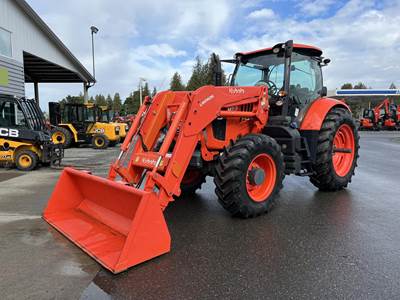 Kubota M7-132 DELUXE Tractor