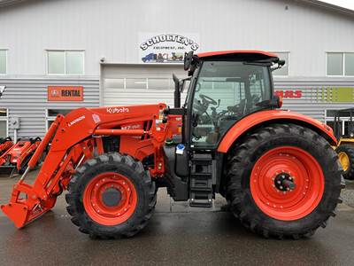 Kubota M7-152 DELUXE Tractor