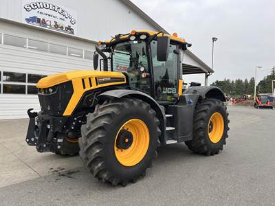 JCB FASTRAC 4220 Tractor