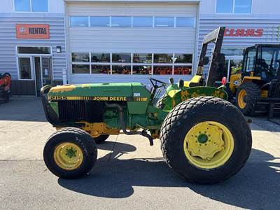 John Deere 2155 Tractor