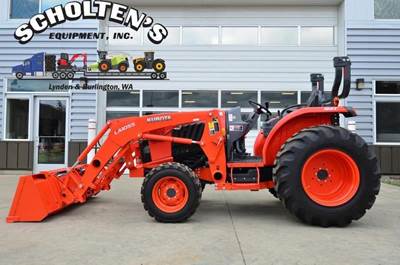 Kubota L4760HST Tractor