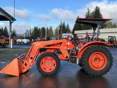 Kubota M6060HD Tractor
