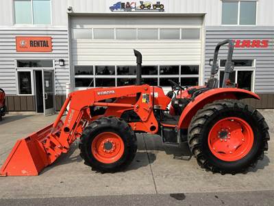 Kubota M6060HD Tractor