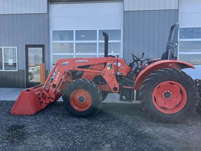 Kubota M6060HD Tractor
