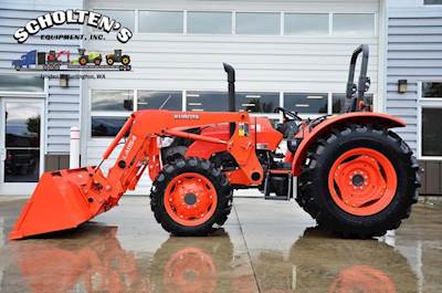 Kubota M7060HD12 Tractor