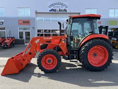 Kubota M7060HDC12 Tractor