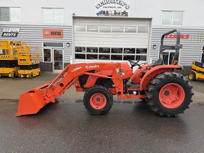 Kubota MX6000HST Tractor