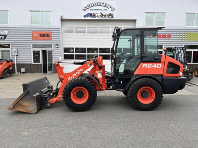 Kubota R640 Wheel Loader