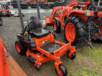 Kubota Z231 Zero Turn Mower