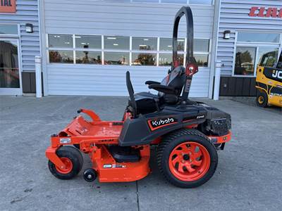 Kubota Z242 Zero Turn Mower