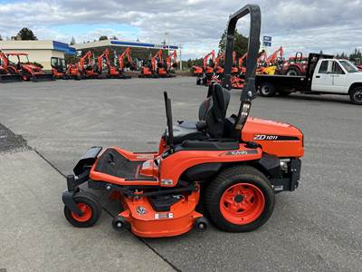 Kubota ZD1011 Zero Turn Mower
