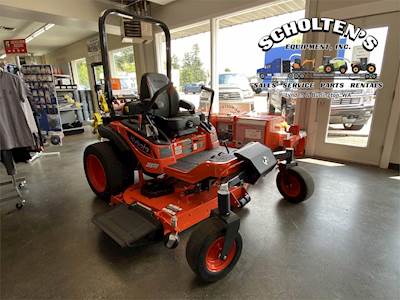 Kubota ZD1211 Zero Turn Mower