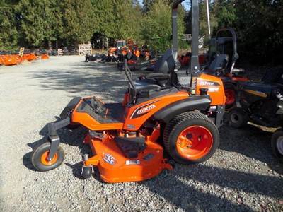 Kubota ZD1211 Zero Turn Mower