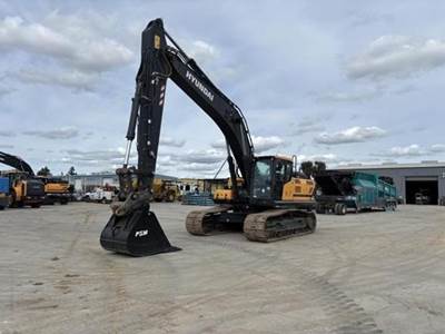 Hyundai HX350AL Excavator