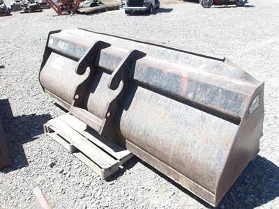 Ingersoll-Rand Bucket