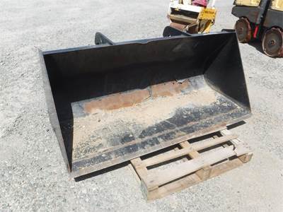 JLG Bucket