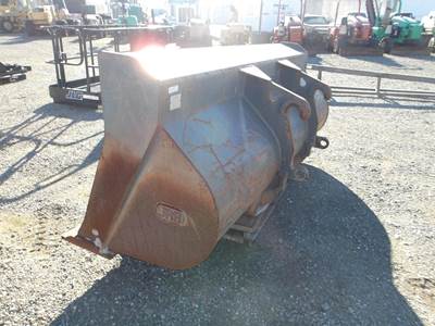 Paladin 2.25 YARD Bucket