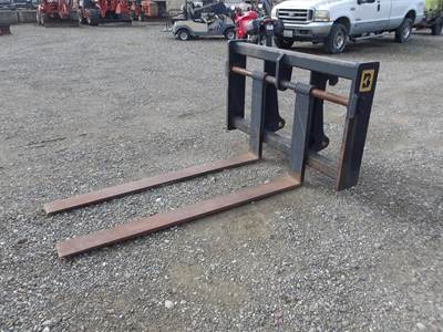 Caterpillar Backhoe Loader Forks for IT Machine