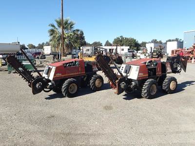 Ditch Witch 410SX Trencher