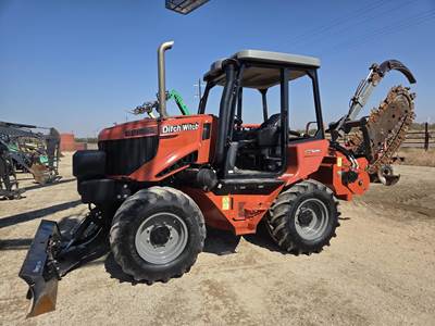 Ditch Witch RT125 Trencher