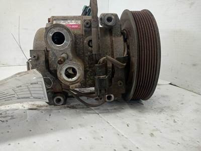 Detroit DD13 A/C Compressor