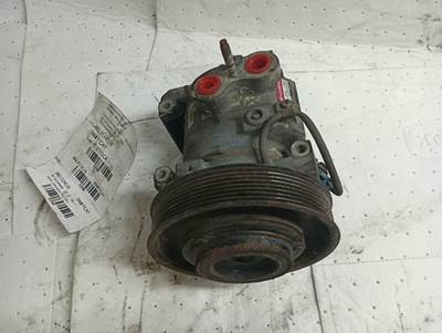 Detroit DD15 A/C Compressor