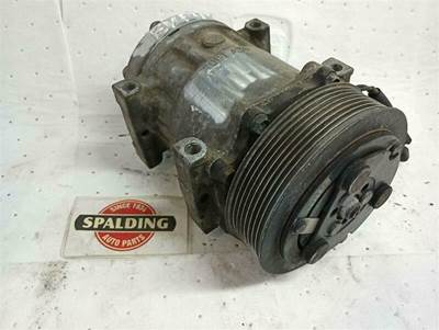 Mercedes-Benz MBE 4000 A/C Compressor for a Mercedes MBE4000