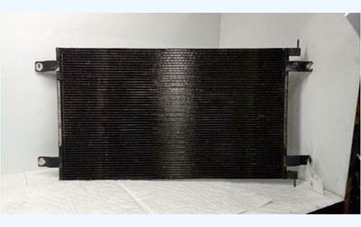 Peterbilt 587 A/C Condenser