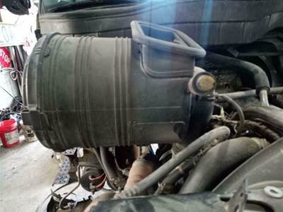 International 4400 Air Cleaner / Air Filter Housing