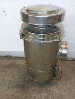 Peterbilt 379 Air Cleaner / Air Filter Housing