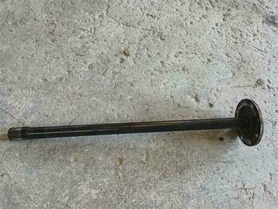 International 9200 Axle Shaft
