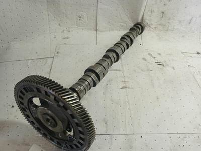 International T444E Camshaft