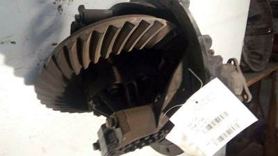 Isuzu D985Y Rear Differential