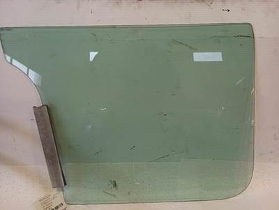 Freightliner Cascadia Front Door Glass