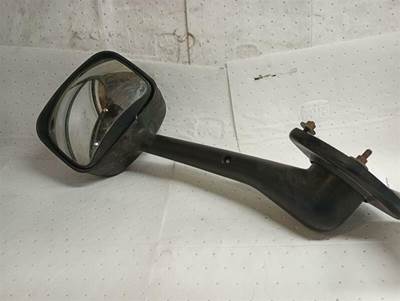 Freightliner Cascadia Door Mirror