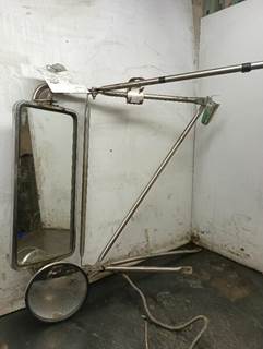 Kenworth T800 Door Mirror