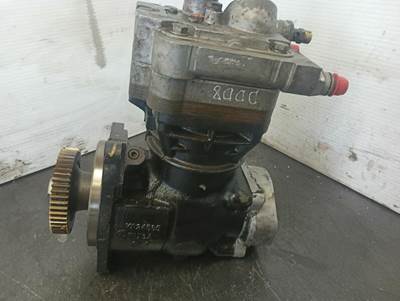 Detroit DD15 Air Compressor