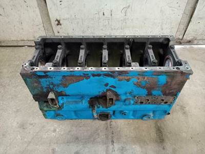 International DT360 Engine Block / Cylinder Block for a International DT 360