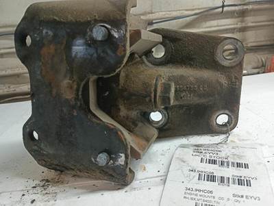 Cummins ISX Engine Mount
