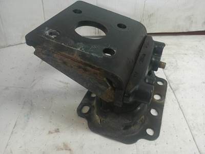 Cummins ISX Engine Mount