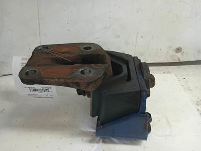 Cummins N14 Engine Mount
