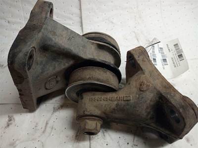 Mack Superliner RW713 Engine Mount for a Mack RW713