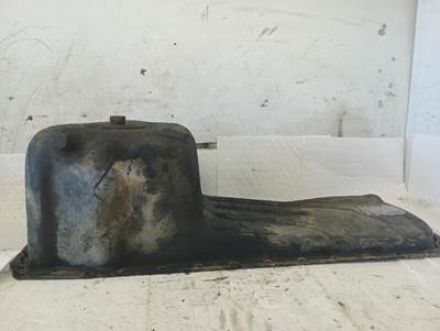 Cummins M11 CELECT PLUS Engine Oil Pan for a Cummins M11 CELECT+