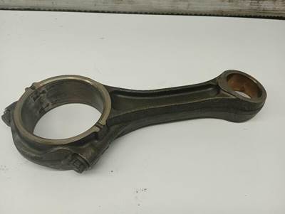 International MaxxForce DT Engine Rod