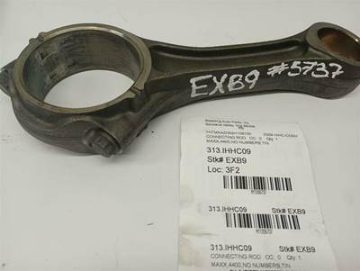 International MaxxForce DT Engine Rod