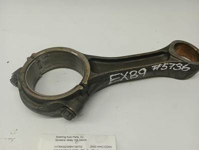 International MaxxForce DT Engine Rod