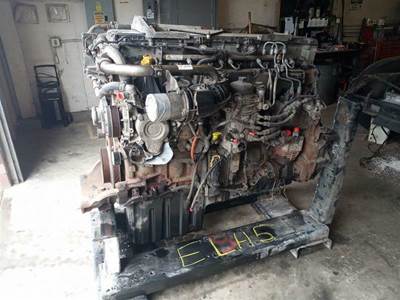 Detroit DD15 Engine