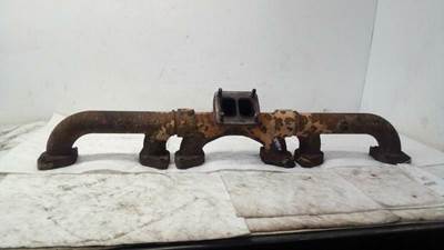 Caterpillar 3176 Exhaust Manifold